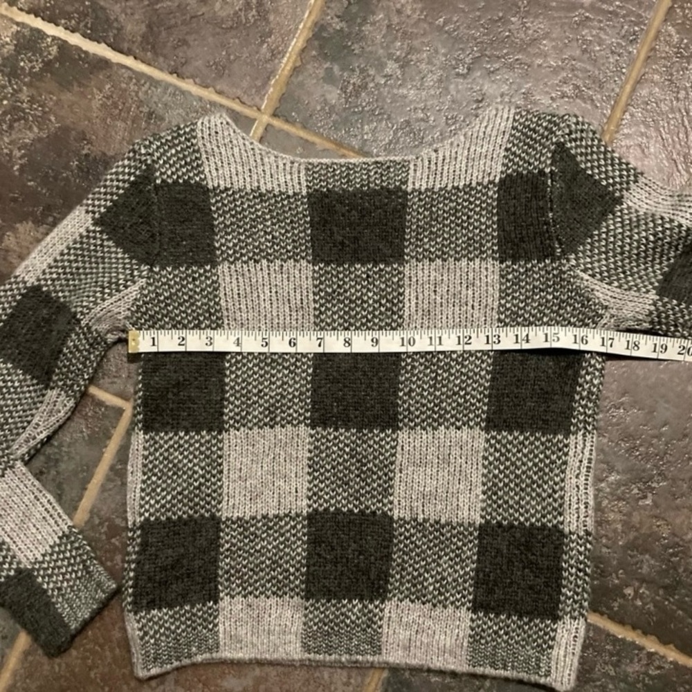 Gap Solid Gray And Gray Plaid Sweater Set. Women’… - image 6